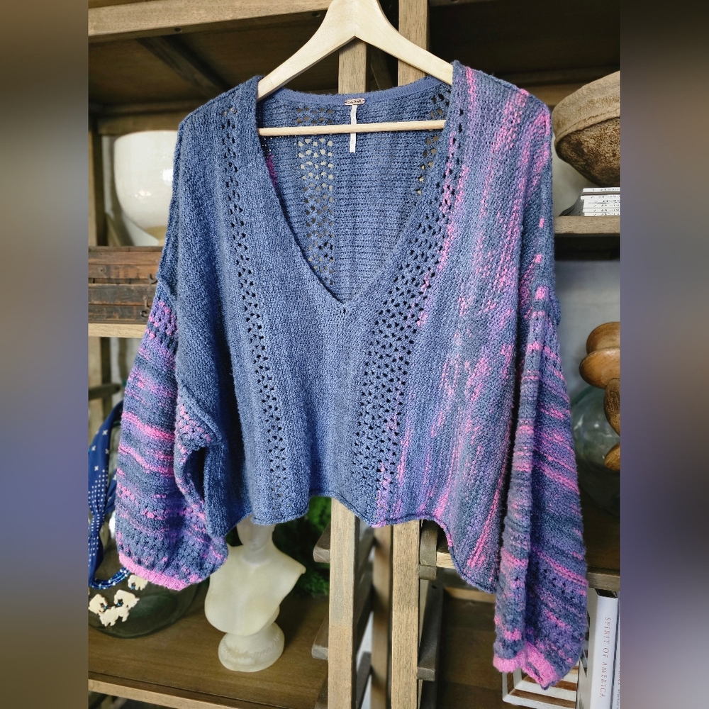 Free People Amethyst Pullover V-neck Cropped Sweater Blue Combo Sz M - Picture 2 of 6